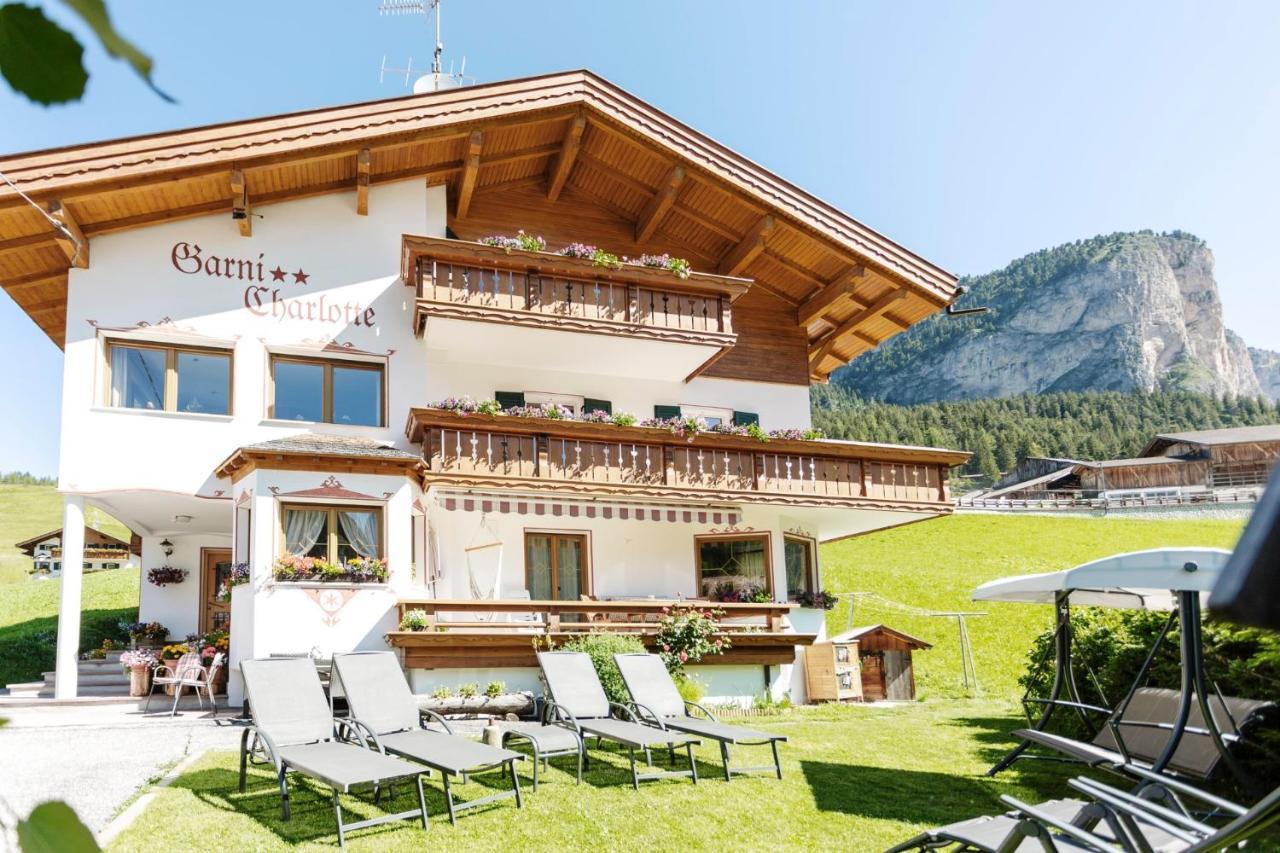 Garni Charlotte Bed & Breakfast Selva di Val Gardena Exterior photo